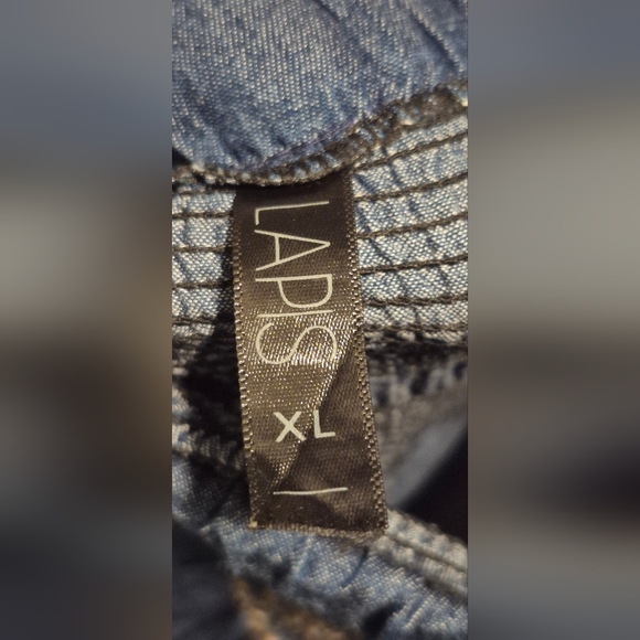 Strapless Blue Dress with Red Floral Details - Picture 13 of 15